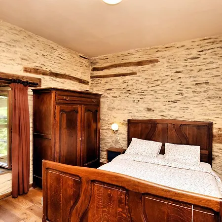 Provincial Holiday Home With Garden In Gouvy