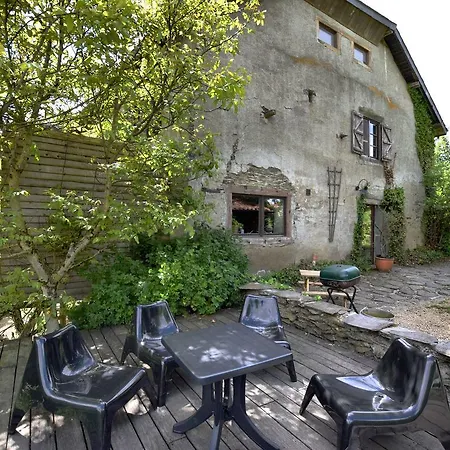 Semesterbostad Provincial Holiday Home With Garden In Gouvy Cherain
